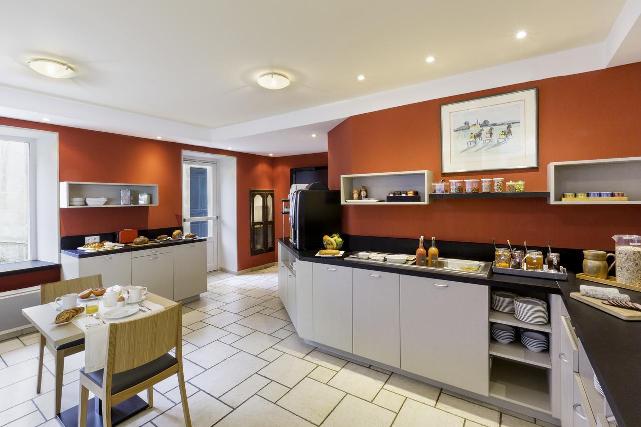 Hotel Restaurant Le Dauphin Et Le Spa Du Prieure Caen Buitenkant foto