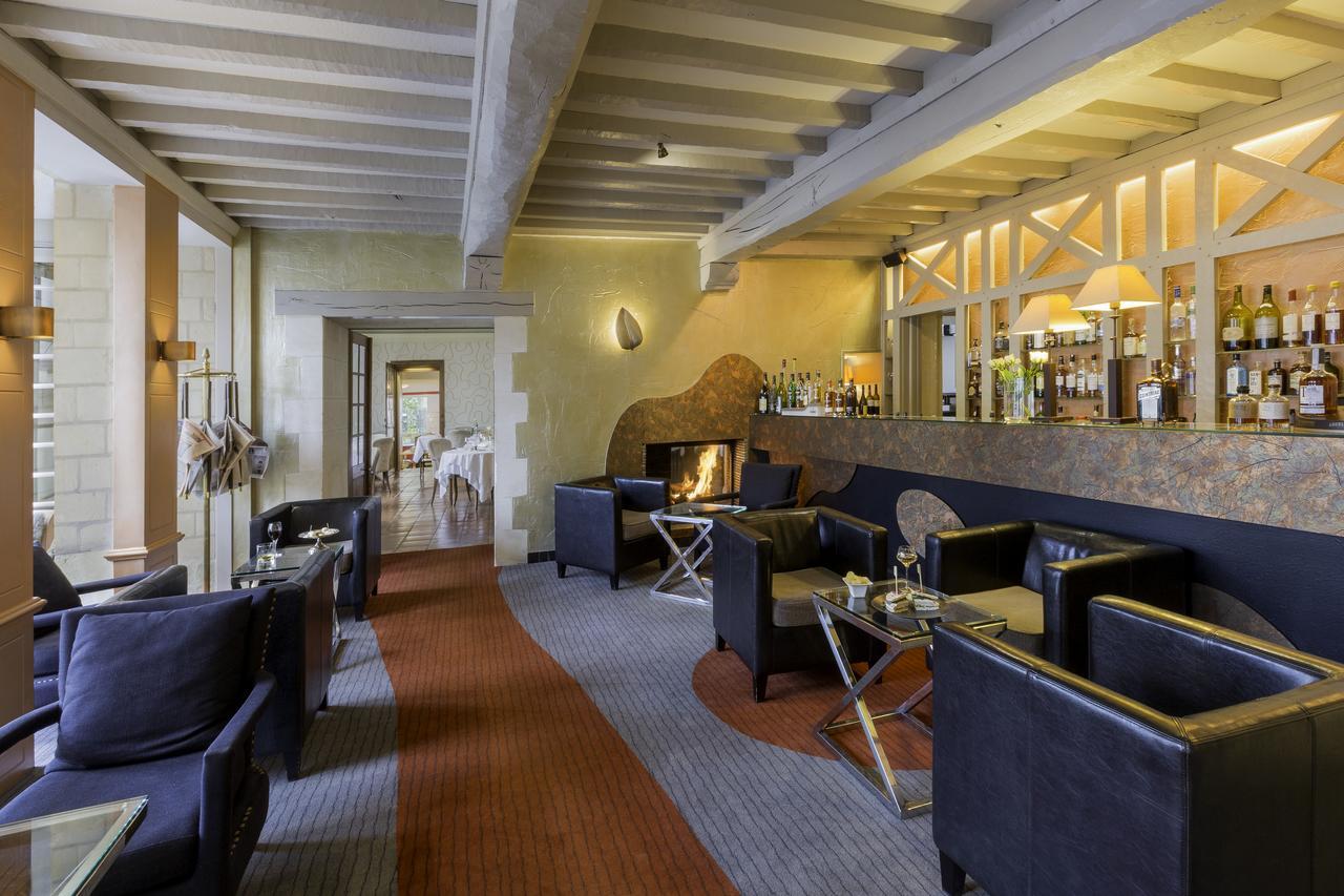 Hotel Restaurant Le Dauphin Et Le Spa Du Prieure Caen Buitenkant foto