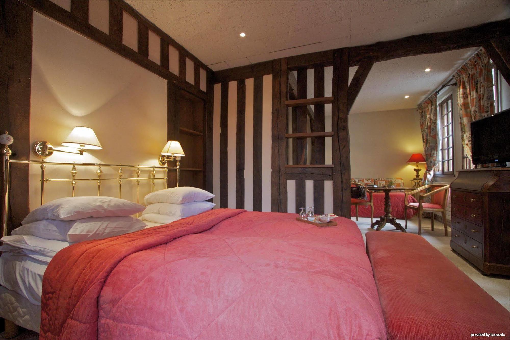 Hotel Restaurant Le Dauphin Et Le Spa Du Prieure Caen Kamer foto